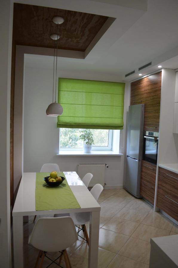 Apartment On Getmana Vigovskogo 49 Rivne Luaran gambar