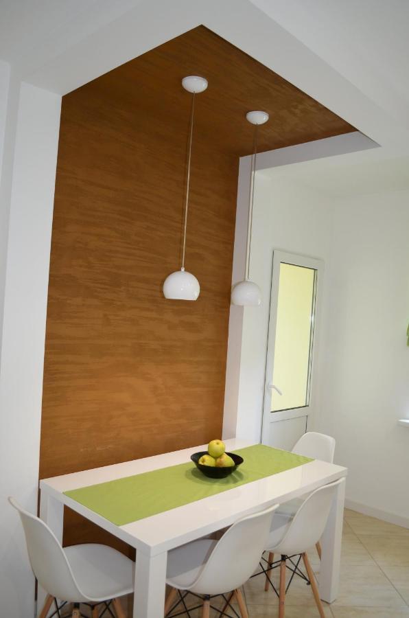 Apartment On Getmana Vigovskogo 49 Rivne Luaran gambar