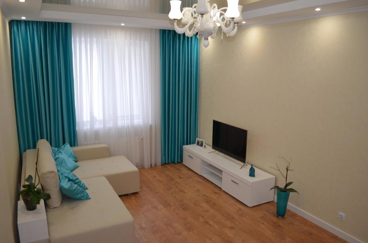 Apartment On Getmana Vigovskogo 49 Rivne Luaran gambar