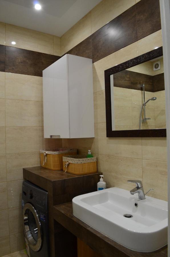Apartment On Getmana Vigovskogo 49 Rivne Luaran gambar