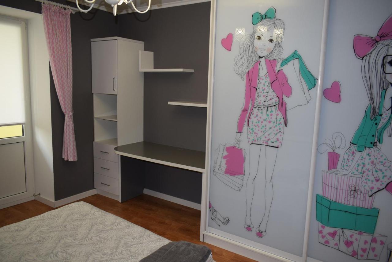 Apartment On Getmana Vigovskogo 49 Rivne Luaran gambar
